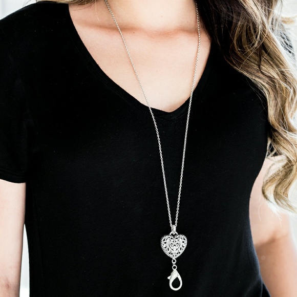 Paparazzi jewelry - Picture 3 of 4